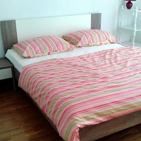 Apartman Apartments With A Parking Space Okrug Gornji, Ciovo - 1107 *